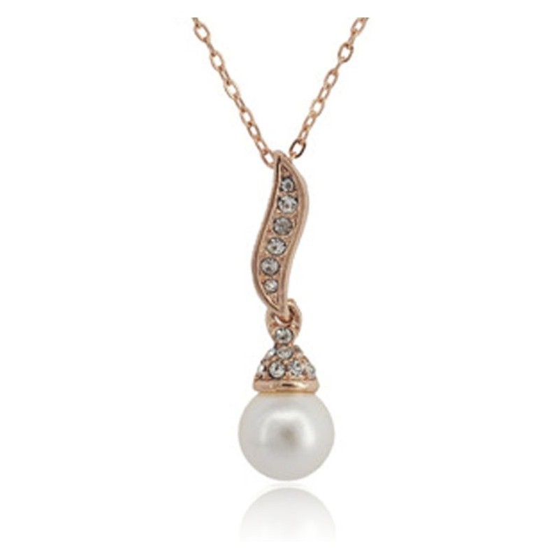 Crystal angel wing with pearl - necklaceNecklaces