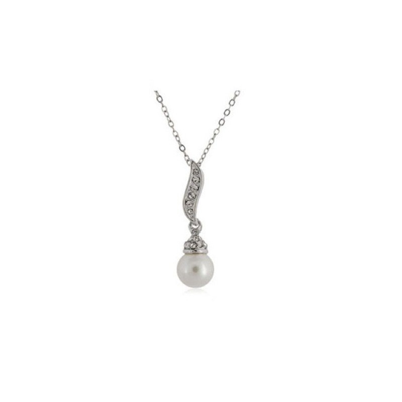 Crystal angel wing with pearl - necklaceNecklaces