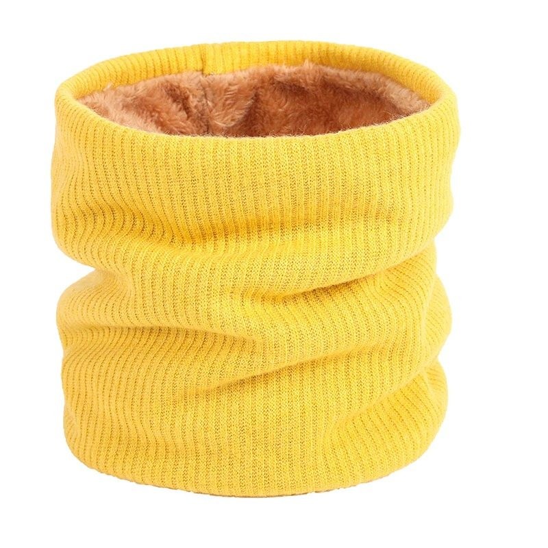 Knitted warm round scarf with plush - unisexScarves