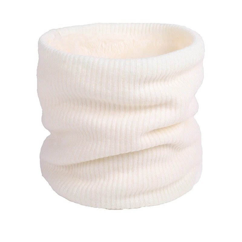 Knitted warm round scarf with plush - unisexScarves