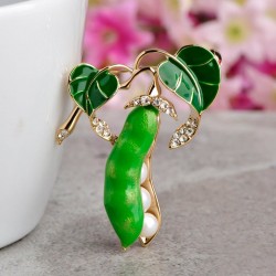 Green peas with pearls - crystal broochBrooches