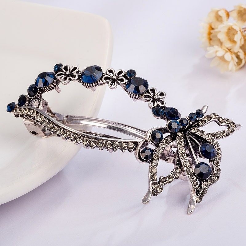 Crystal heart shaped flower - hairpinHair clips