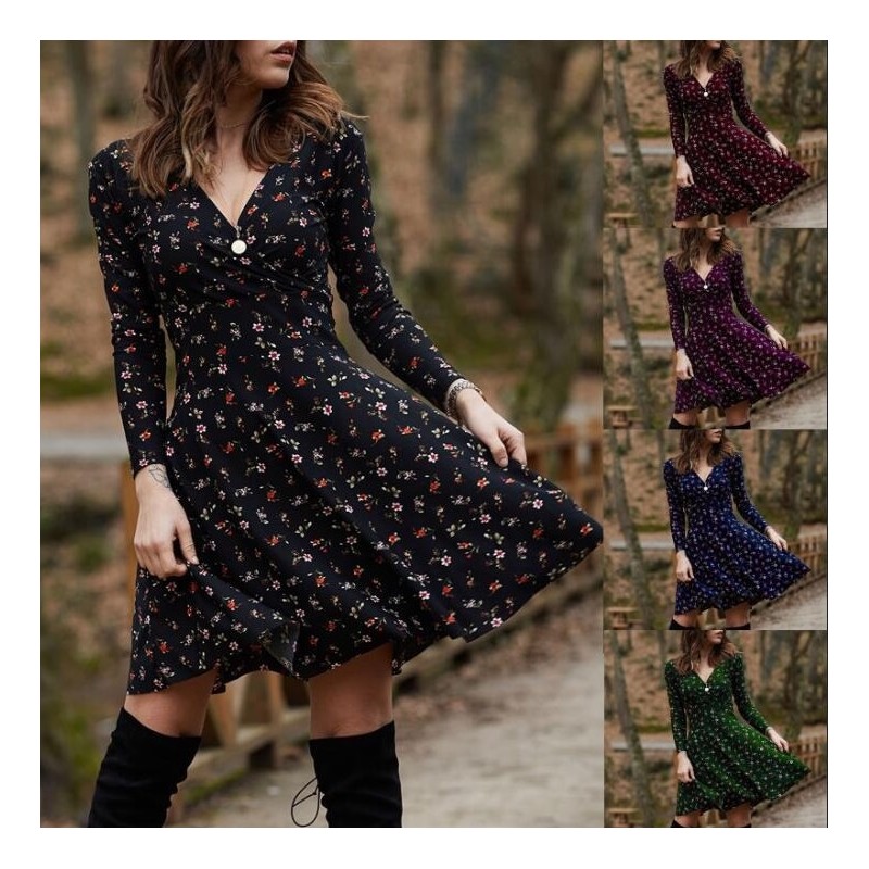 Mini loose dress - long sleeve - v-neck - vintage floral printDresses