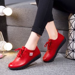Soft flat shoes - with laces - genuine leatherBoots