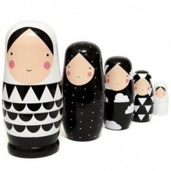 Russian matryoshka - wooden doll - 5-layersWooden