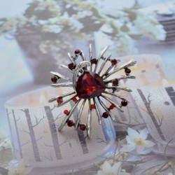 Stylish flower brooch - with glass crystalsBrooches