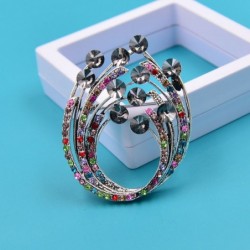 Vintage flower brooch - with colorful crystalsBrooches