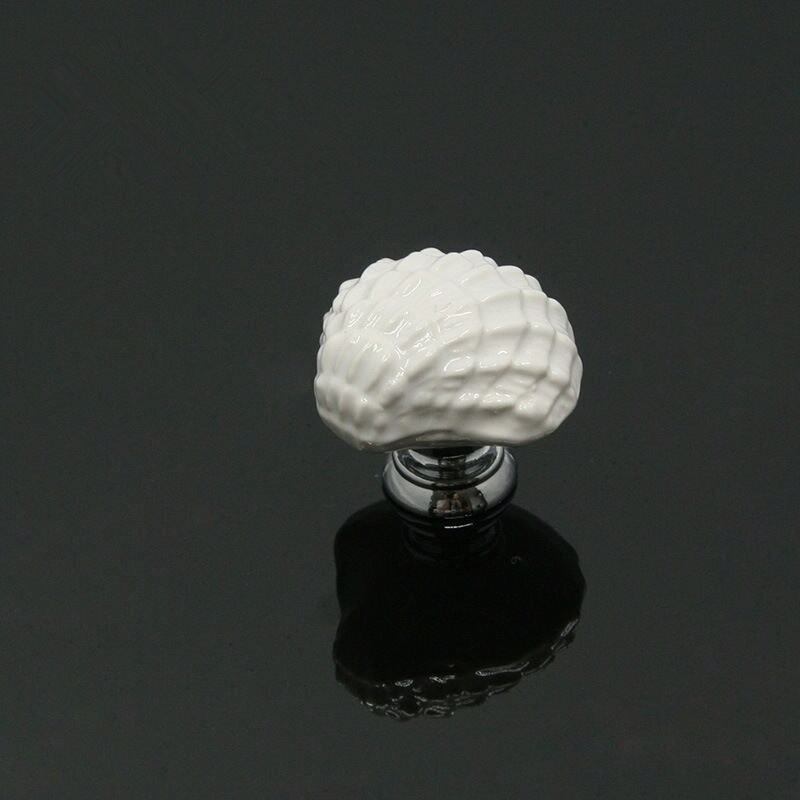 Seashell shaped furniture knobs - ceramic handlesFurniture