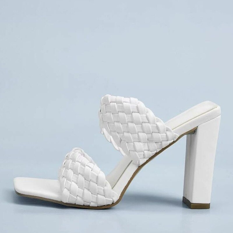 Fashionable sandals - thick heel - weaved leather designSandals