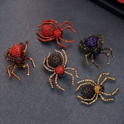 Crystal spider - elegant brooch - pinBrooches