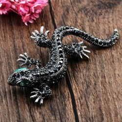 Vintage brooch with crystal lizardBrooches