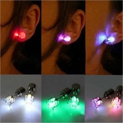 Small earring - with LED - stainless steel - 1 pieceEarrings