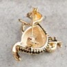 Walking crystal tortoise - vintage broochBrooches