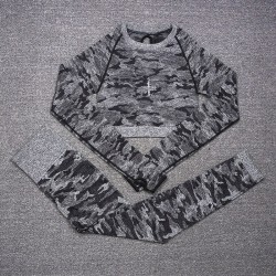 Camouflage fitness set - seamless - long sleeve shirt / leggingsFitness