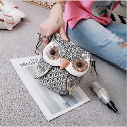 Owl shaped small leather bag - crossbody / shoulderBags