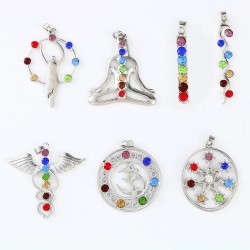 Reiki 7 crystal beads - Chakra - pendant for necklace - Yoga / meditation / angel shapeNecklaces