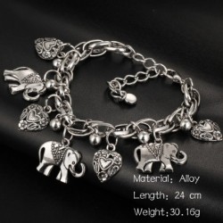 Vintage bracelet - with elephants / pearls / safety pinBracelets