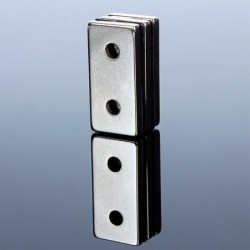 N52 - neodymium magnet - strong countersunk block - 40mm * 20mm * 5mm - with double 5mm hole - 3 piecesN52
