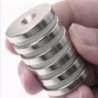 N35 - neodymium magnet - round countersunk - 30 * 4mm - with 5mm holeN35