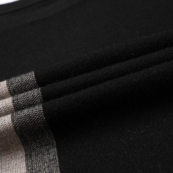 Fashionable warm men's sweater - knitted wool - geometric printHoodies & Sweatshirt