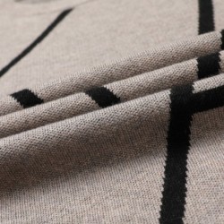 Elegant knitted sweater - big letter printHoodies & Sweatshirt