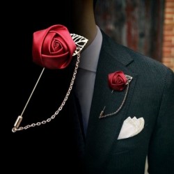 Golden brooch with rose / chain - unisexBrooches
