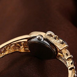 Elegant crystal bracelet - with a watch - colorful flowers - hollow out designBracelets