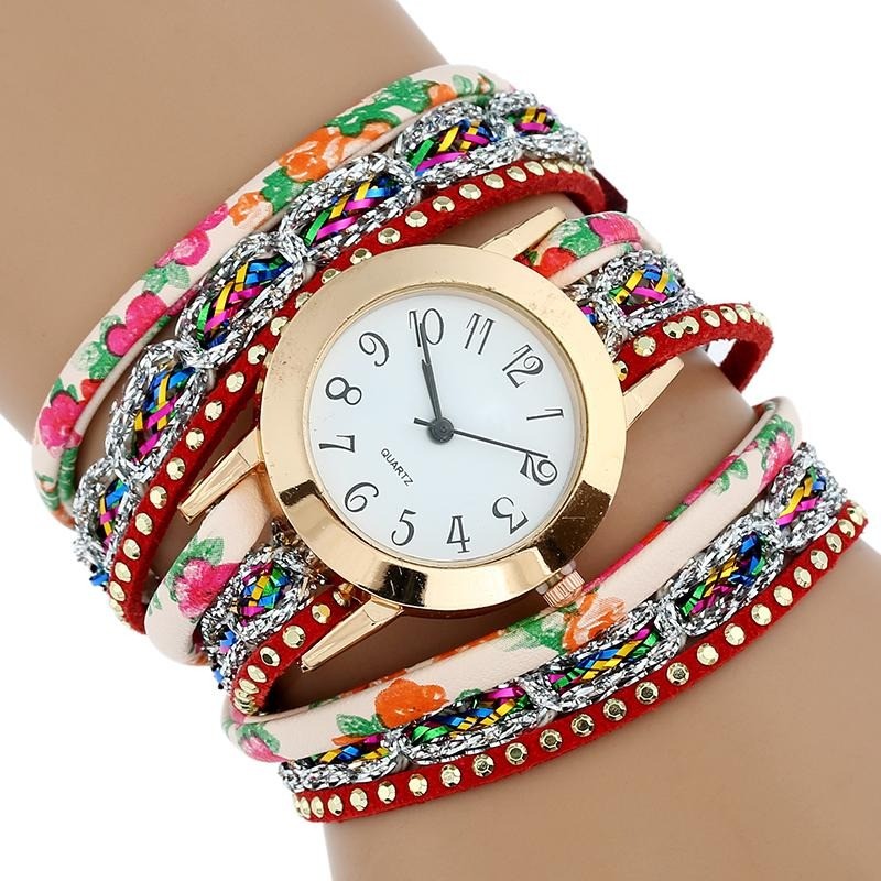 Multilayer floral bracelet - with a round quartz watchBracelets