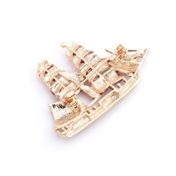 Elegant brooch - with red sailboatBrooches