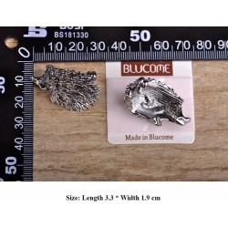 Vintage brooch with a hedgehog - 12 piecesBrooches