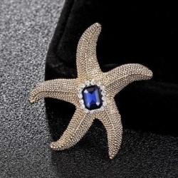 Coral starfish with crystal - vintage broochBrooches