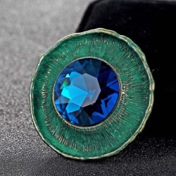 Antique silver round brooch - with crystalBrooches