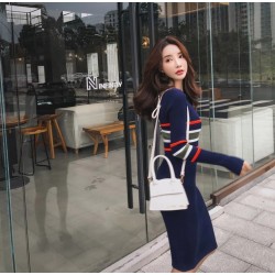 Elegant striped pencil dress - with long sleeveDresses