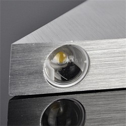 Modern wall lamp - triangle shaped - aluminum - LED - 3WWall lights