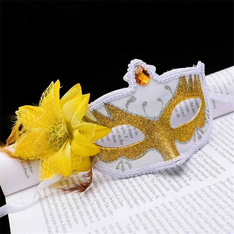 Sexy Venetian eye mask - with diamond / feather flower / glitterMasks