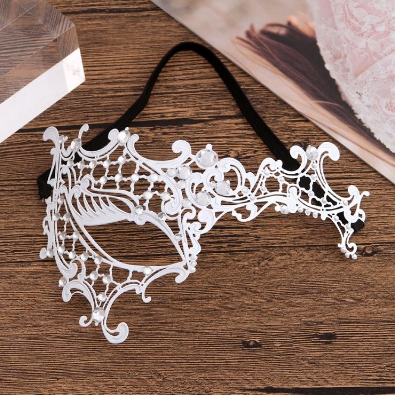 Sexy Venetian eye mask - with crystals - hollow out ironMasks