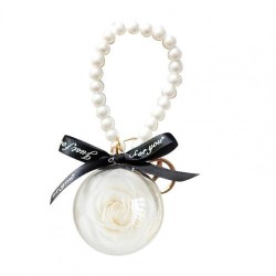 Fashionable round keychain - with eternal forever rose / pearlsKeyrings