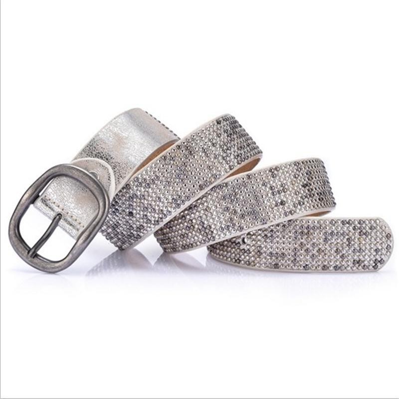 Fashionable leather belt with metal buckle & rivetsBelts