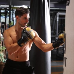 Professional boxing gloves - unisexEquipment