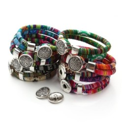 Bohemian style bracelet - colorful layered cotton - Tibetan silver - snap buttonBracelets