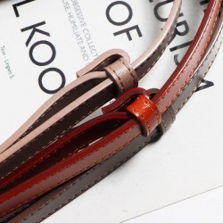 Thin leather belt - gold loose buckleBelts