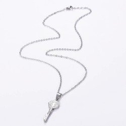 Key pendant necklace - cross / infinity patternNecklaces