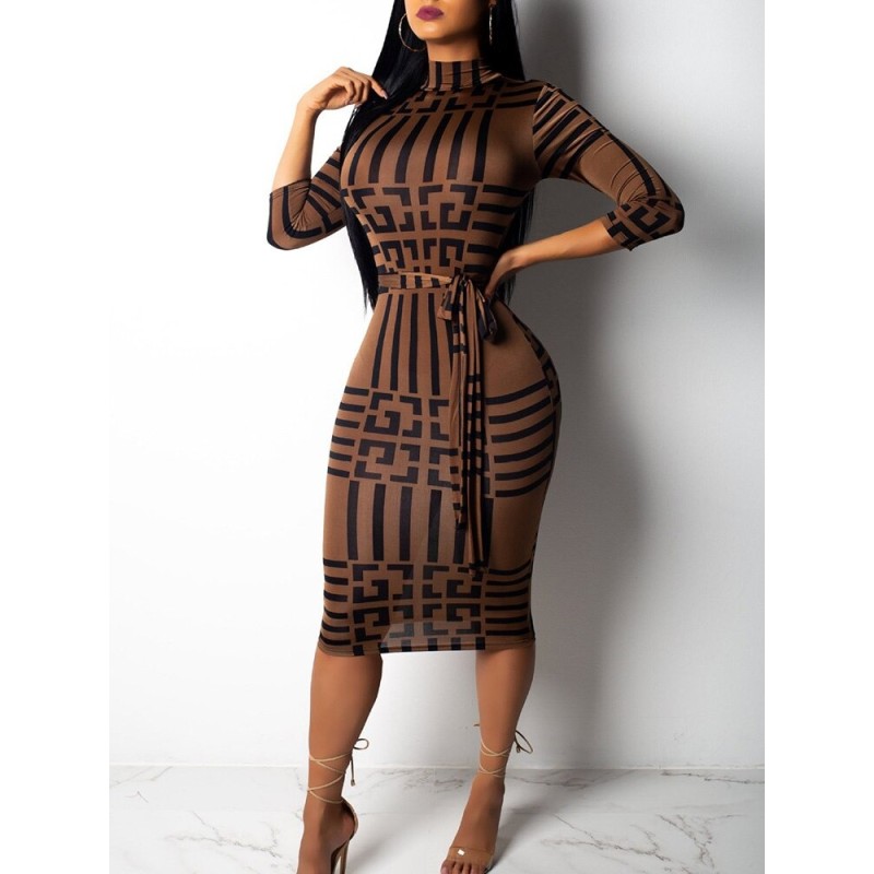 Classic midi dress - three quarters sleeve - geometric black color stripesDresses