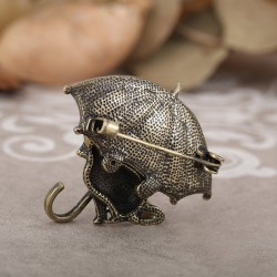 Cat with an umbrella - enamel broochBrooches