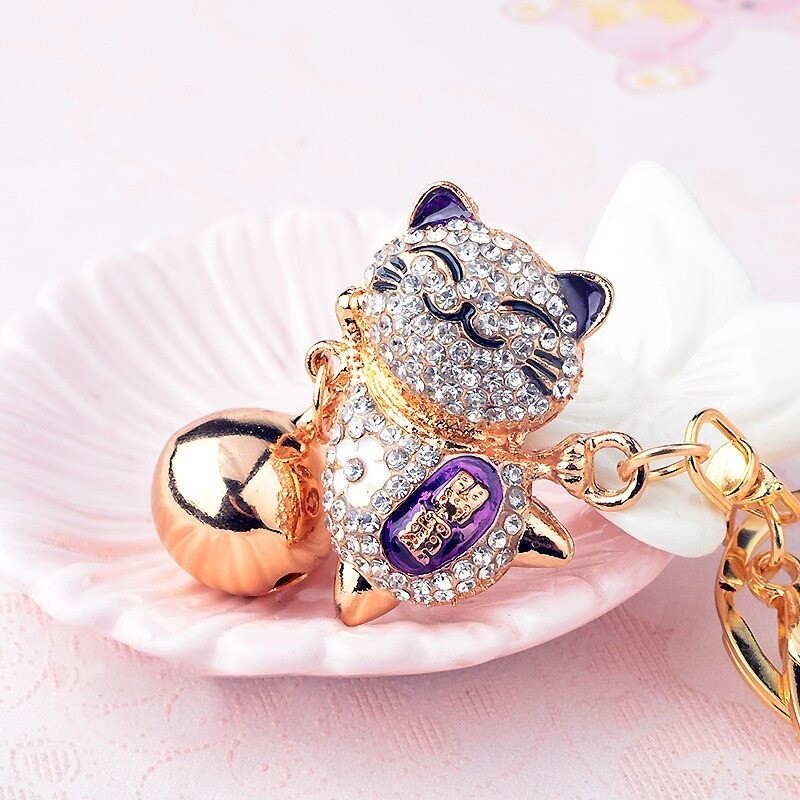 Crystal Japanese lucky cat - keychainKeyrings