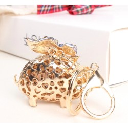 Crystal pig - keychainKeyrings
