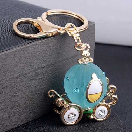 Crystal pumpkin carriage - keychainKeyrings