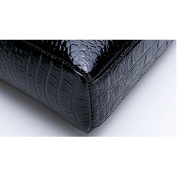 Vintage shoulder bag - crocodile skin patternBags