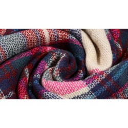 Plaid cashmere shawl - triangle shapeScarves