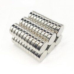 N35 - neodymium magnet - strong disc - 6mm * 2mm - 50 piecesN35